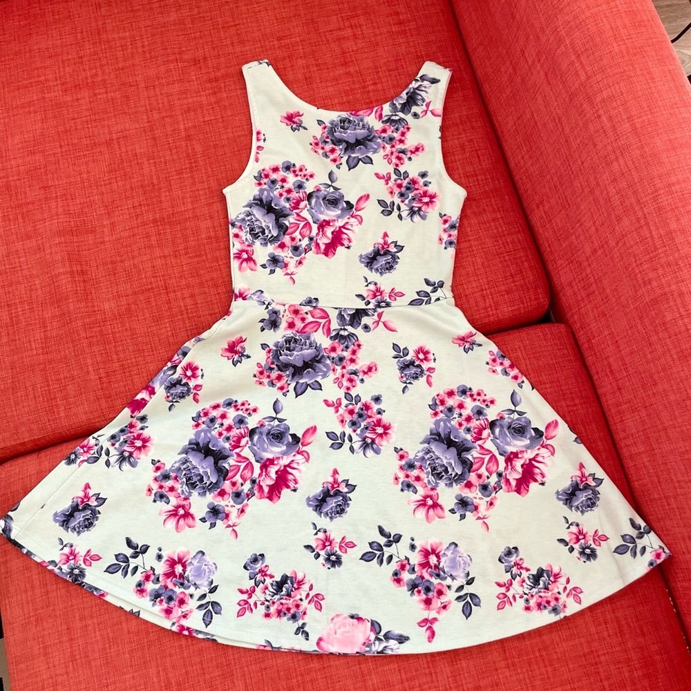 Brand New H&M Women’s Dress